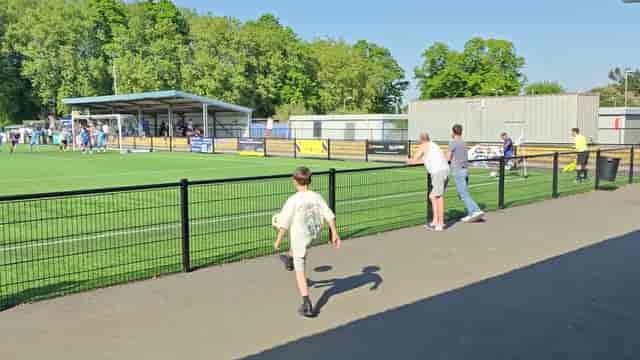 Mayesbrook Park - image 3
