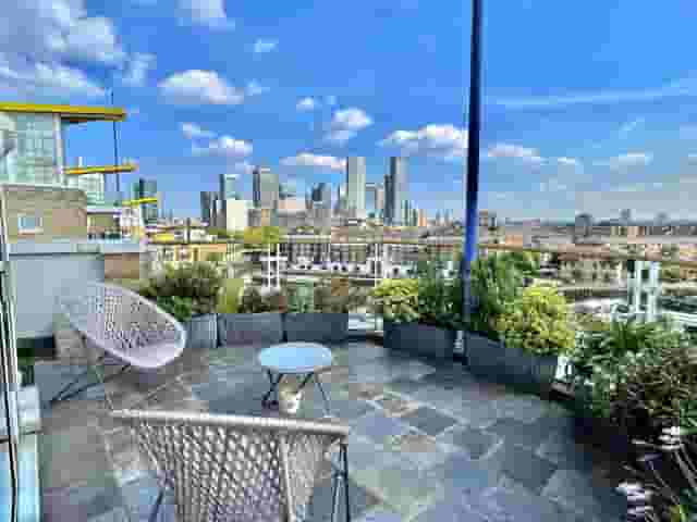 The Arch Rooftop Bar
