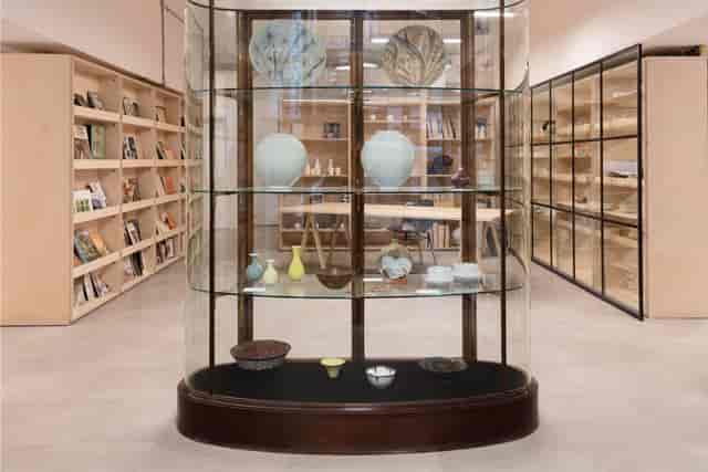 Pottery Studio 1 - image 2