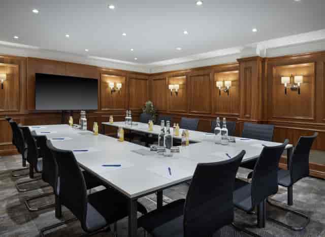 Delta Hotels Heathrow Windsor - image 3