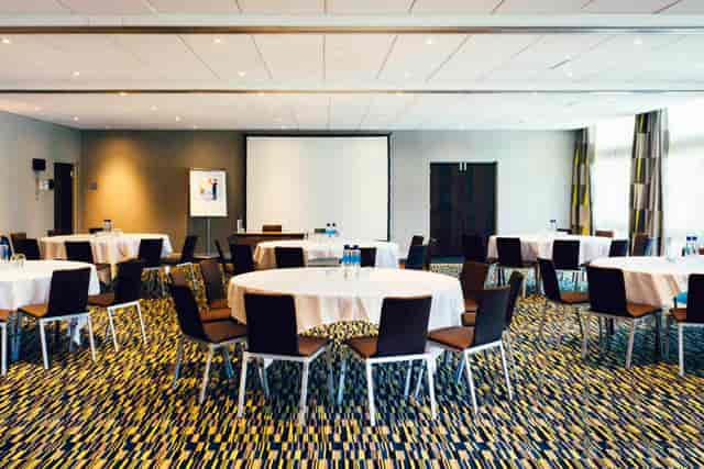 Novotel Nottingham Derby - image 2