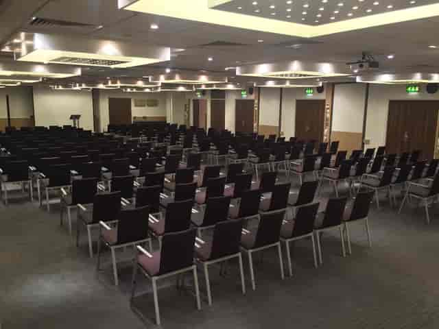 Novotel Sheffield Centre - image 3
