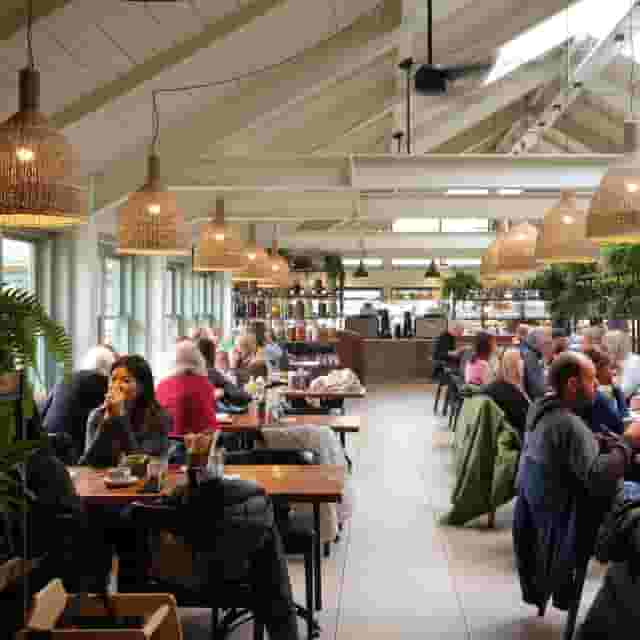 Cafe Lounge