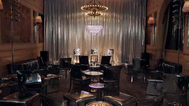 Maya Lounge - image 2
