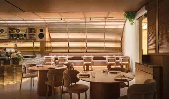 Punto Restaurant - image 3