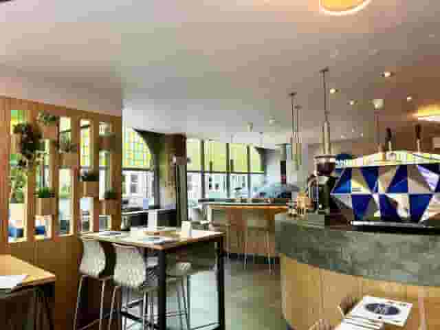 Punto Restaurant