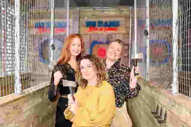 No Name Bar & Games