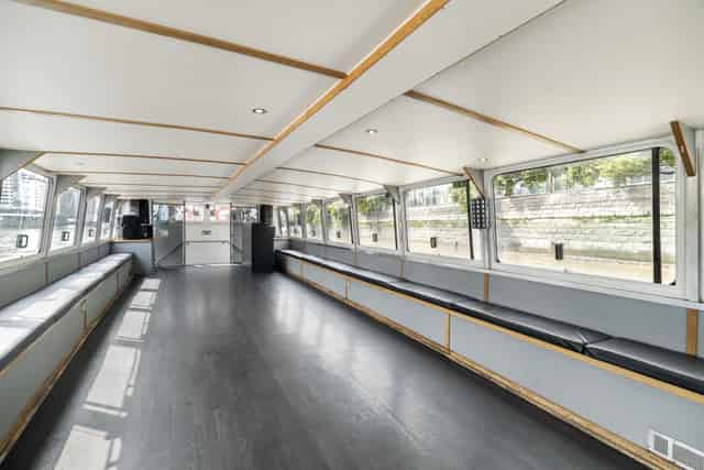 Upper Deck