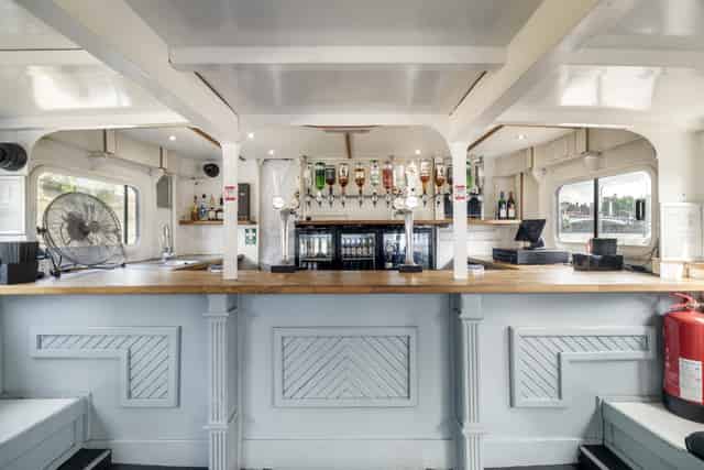 Upper Deck