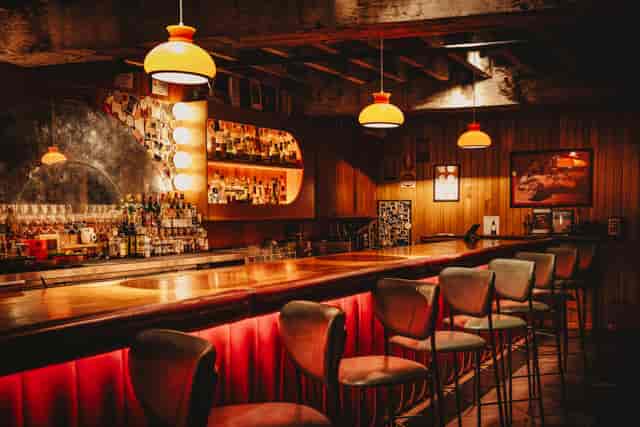 Opera Bar - image 3