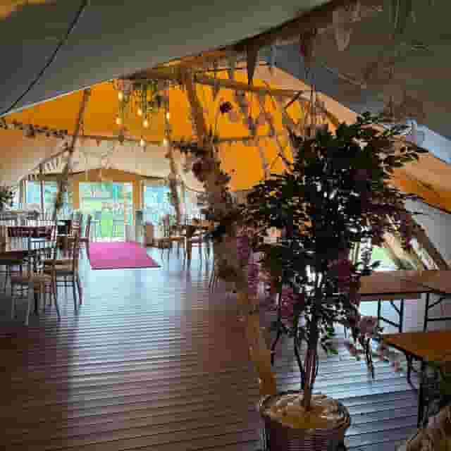 Private BBQ Hut