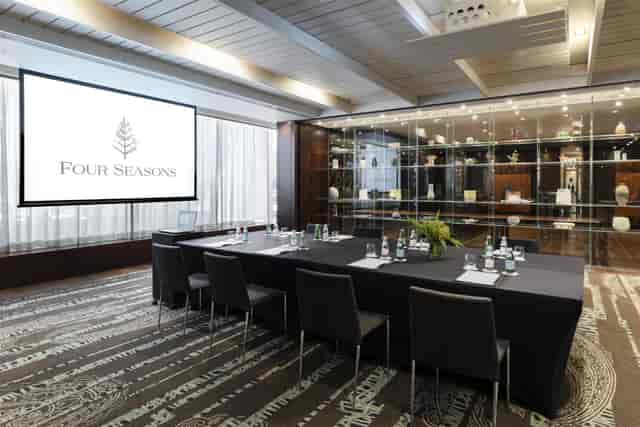 Four Seasons Hotel Sydney - image 3