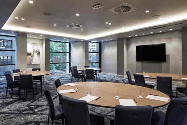 Crowne Plaza Sydney Darling Harbour - image 3