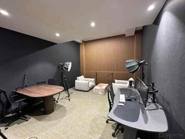Micro Studios - image 2