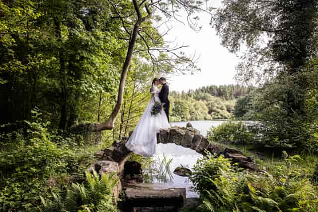 Yurtshire Eavestone Lake - image 3