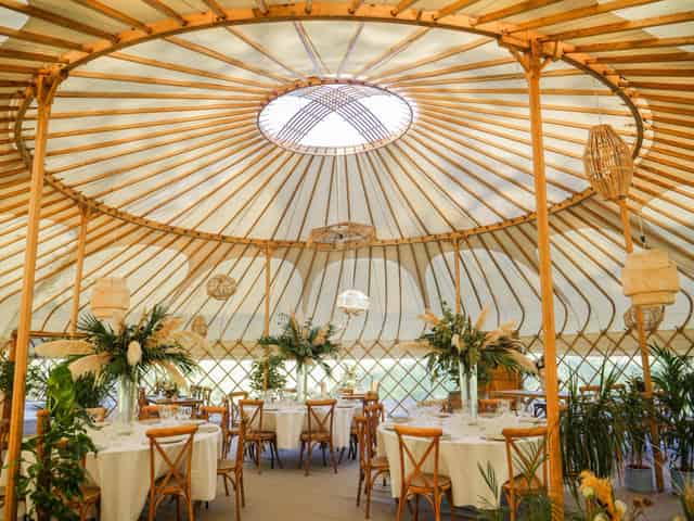 Reception Lawn / Pop-up Reception Area