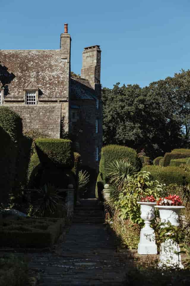 Earls Hall Castle - image 3