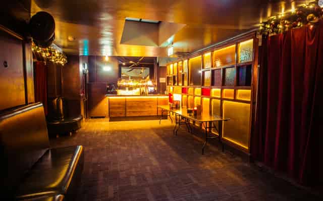 Vinyl Room