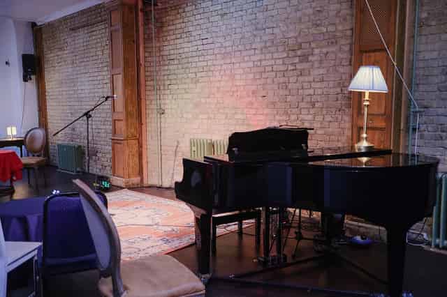 Studio Upstairs