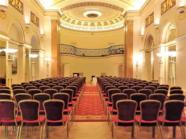The Lansdowne Club - image 2
