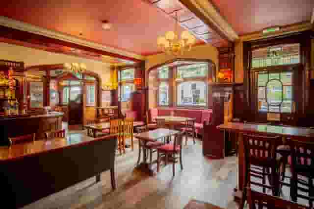 Front Bar