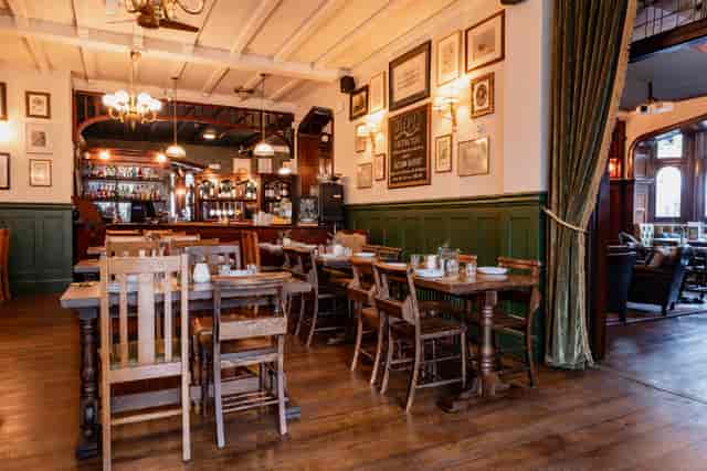 Front Bar at The Foresters: traditional venue for corporate dinners and networking mixers.