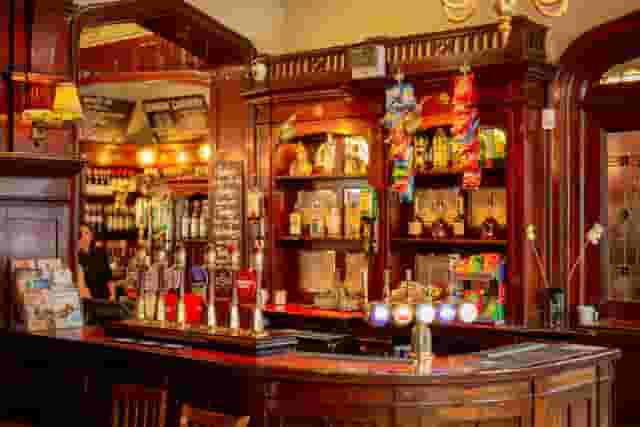 Front Bar