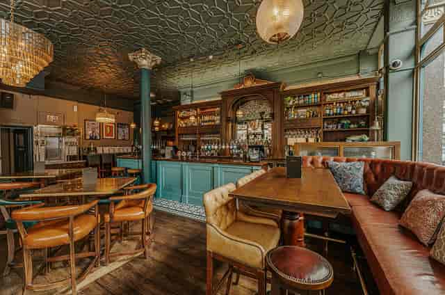 The Crown & Sceptre pub interior, perfect for private networking events and corporate happy hours.