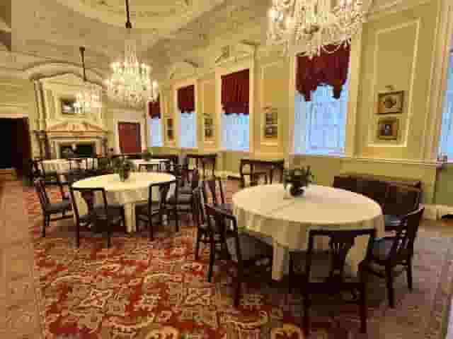 The Long Parlour