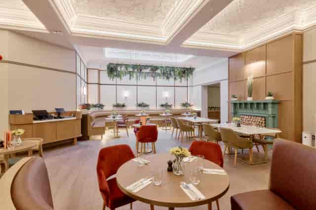 O.W At The Grand Hotel Leicester: Upscale, versatile space for executive networking and lunch.