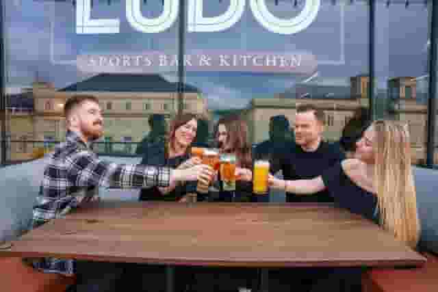 Ludo Bar Bath