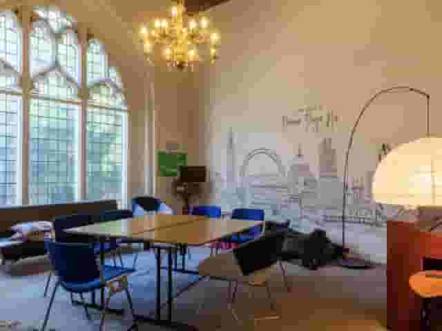 The Lounge