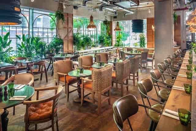 Biophilic event venue at Riding House Fitzrovia with flexible seating for corporate networking.