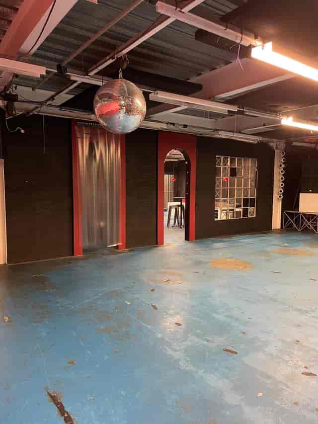 Industrial blank canvas event space in London for corporate hire and film shoots.