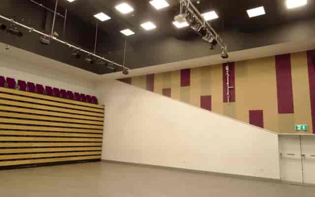 Academy 22