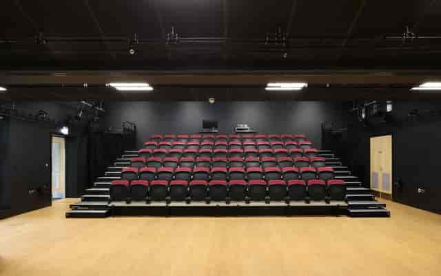 Academy 22