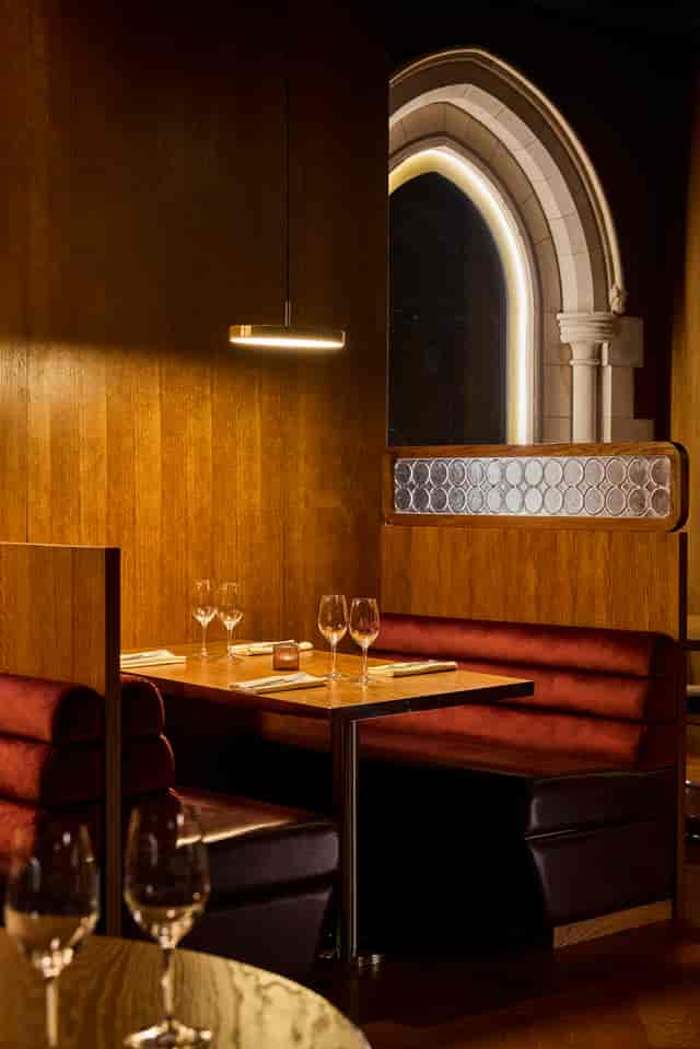 Motorino booth seating, ideal for high-end VIP dinner or private business meeting venue.