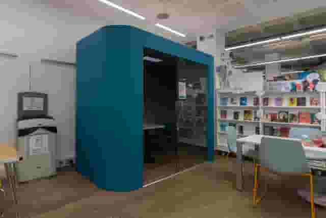 John Harvard Library Meeting Pod