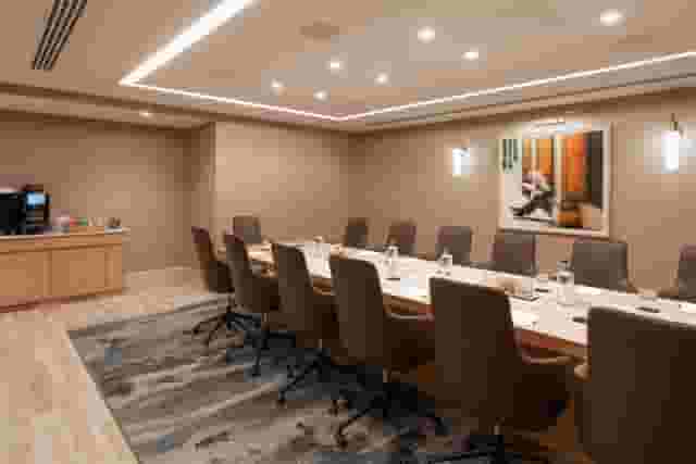The Thames Boardroom