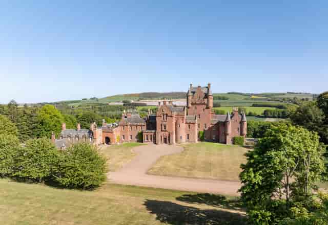 The Regency at Coul House Hotel: luxury exclusive-use venue for corporate retreats and weddings.