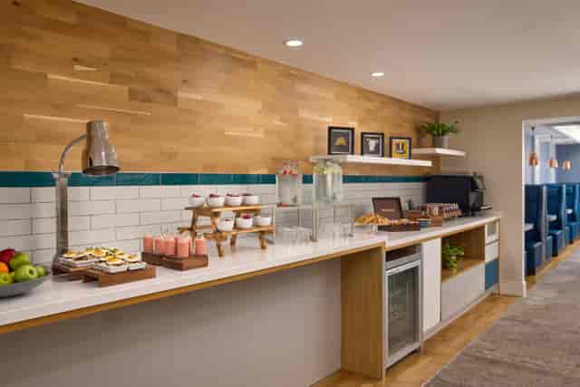 Modern refreshment station in London Marriott Kensington for corporate breakout events.
