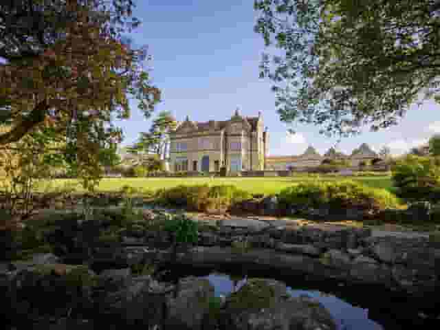 Manor House