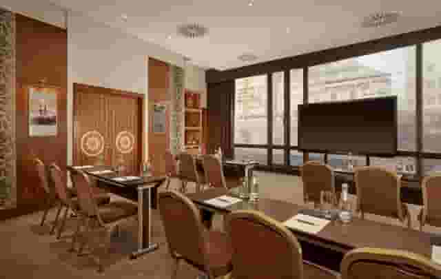 Venture Room