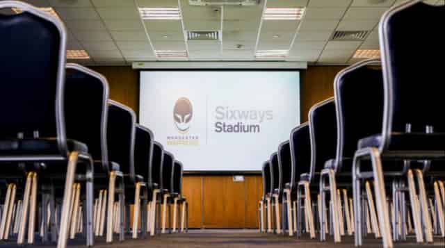Conference & flexible meeting spaces