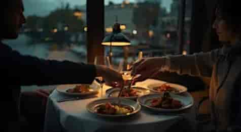 Luxury dining at Nomadella Floating Campus for corporate VIP offsite and incentive events.