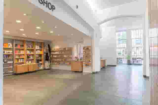 Ikon Gallery
