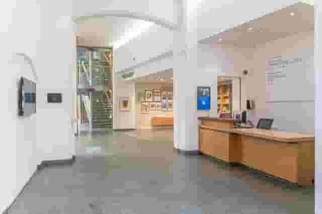 Ikon Gallery