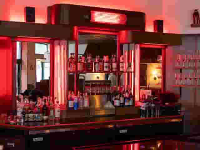 Steam Wine Bar