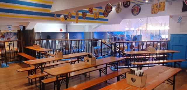 Half Bierhalle