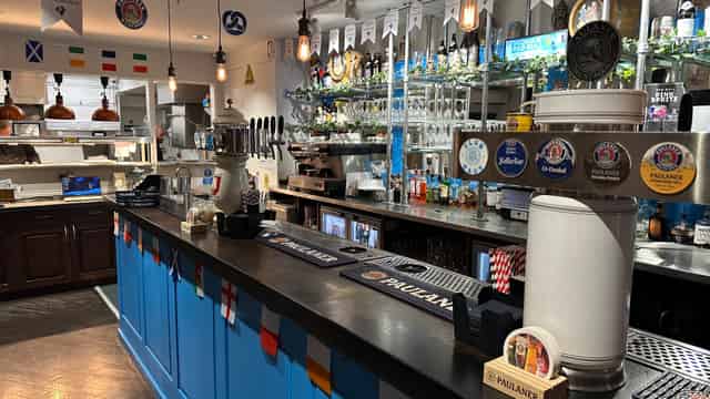 Front Bar